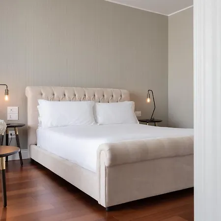 The Nicolaus 4* باري