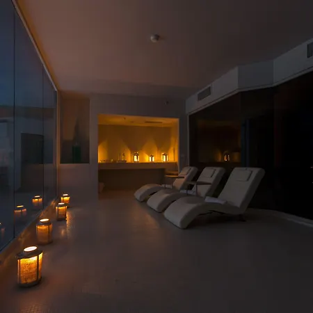 Hotel The Nicolaus Bari