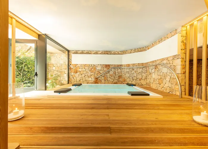 מלון The Nicolaus 4*