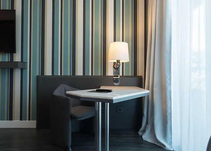 The Nicolaus מלון בארי