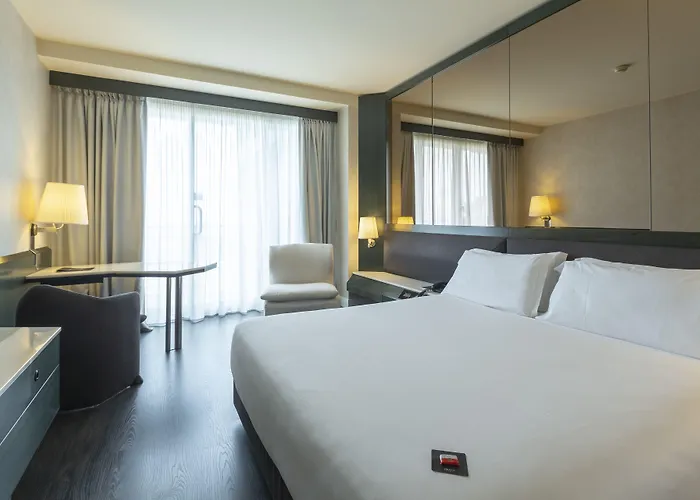 The Nicolaus בארי