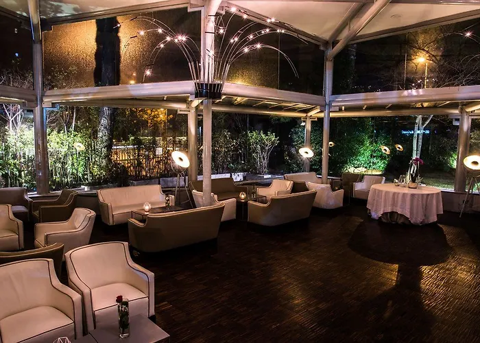 The Nicolaus 4* Bari