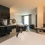 Отель The Nicolaus 4*