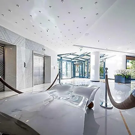 Hotel The Nicolaus Bari