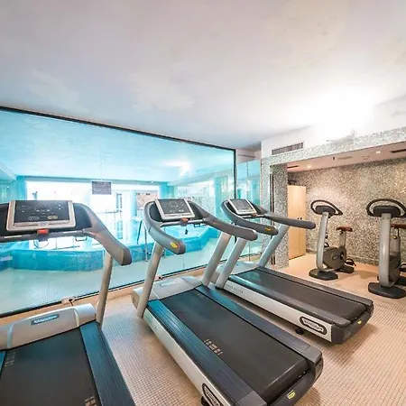 Hotel The Nicolaus 4*