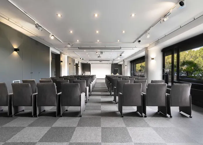 Hotel The Nicolaus 4*